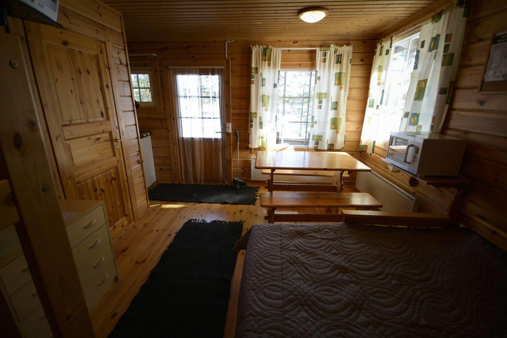 Manamansalo Camping Exteriör bild